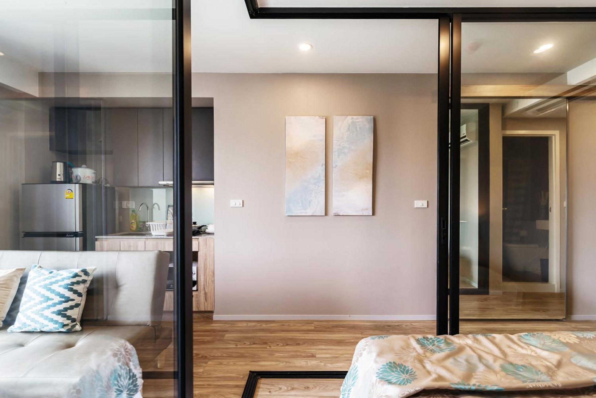Blossom Sathorn By Plearn Apartment Bangkok Phòng bức ảnh